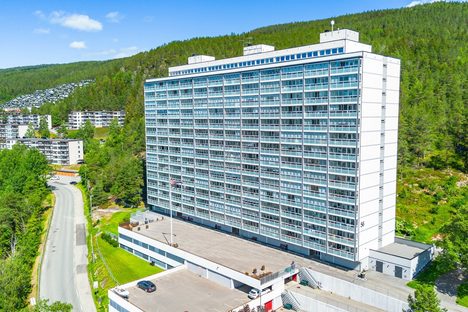 Velkommen til Solås Borettslag, bestående av 140 solrike leiligheter. Galleribilde