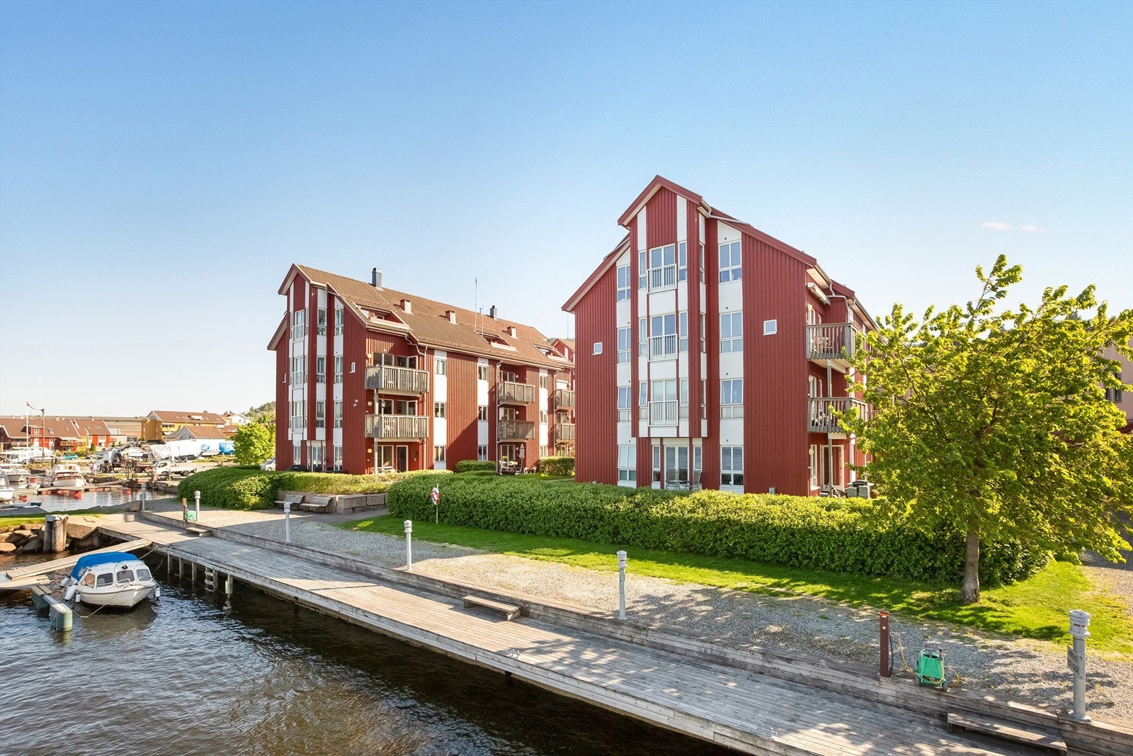 Velkommen til Havnegata 101B. Presentert av Eirik Lundbekk ved Eiendomsmegler Krogsveen. Galleribilde