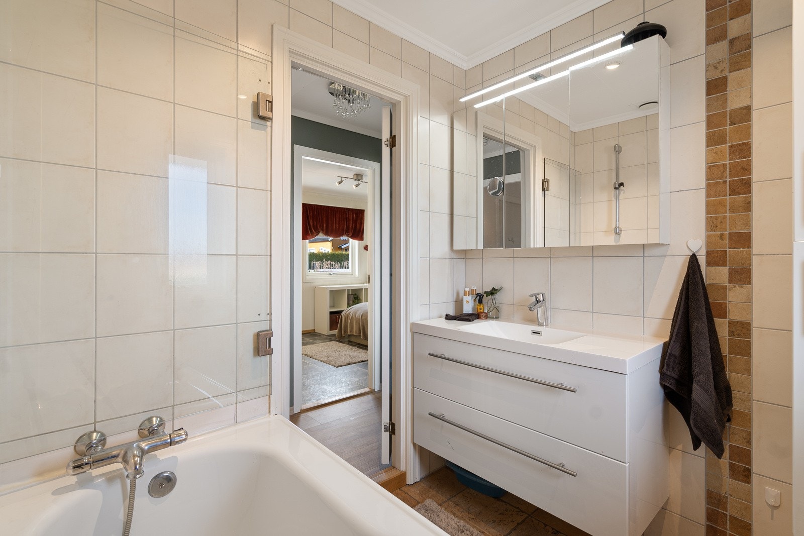 Bad i hovedetasjen Galleribilde