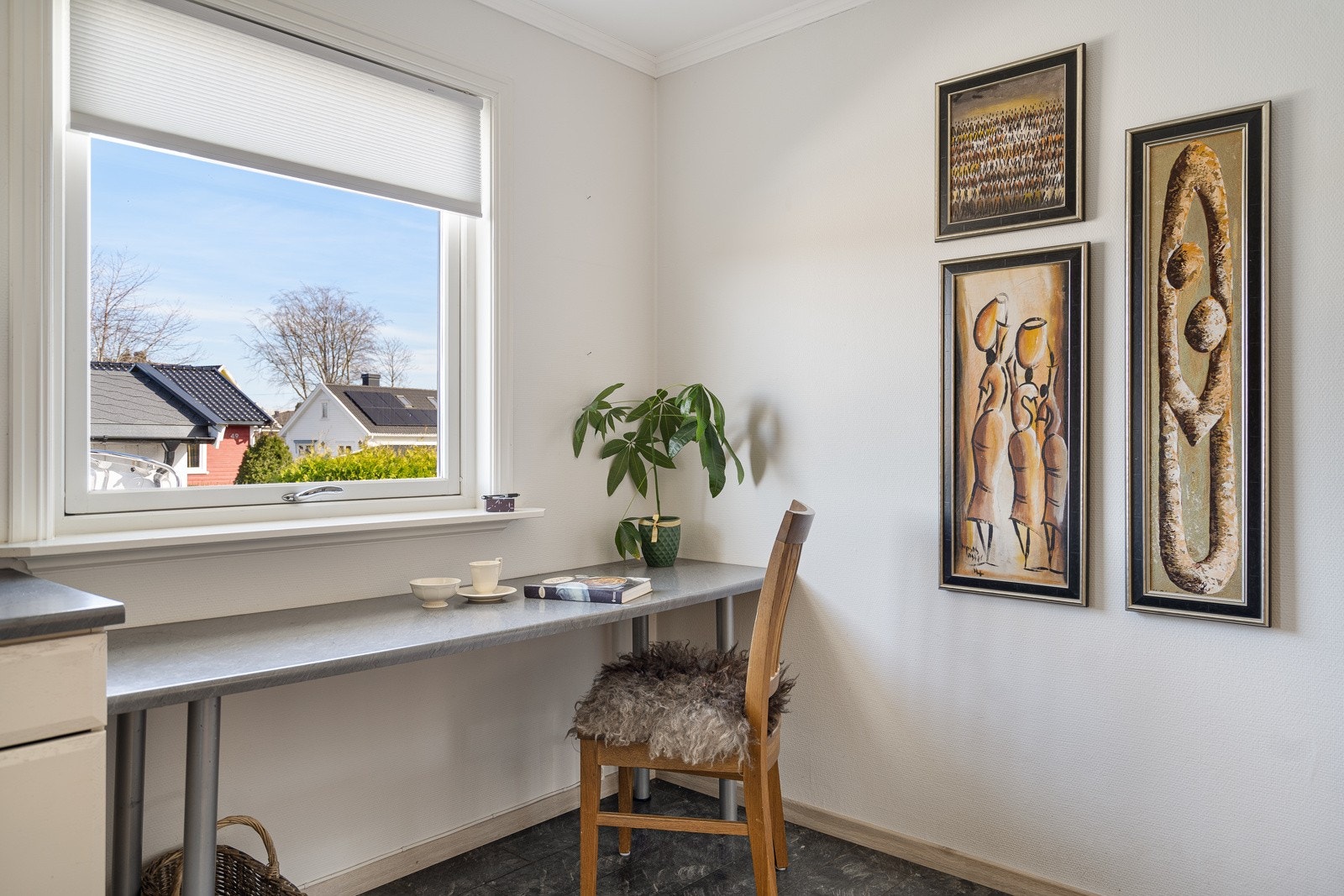 Praktisk leks-/kontor krok på kjøkken Galleribilde