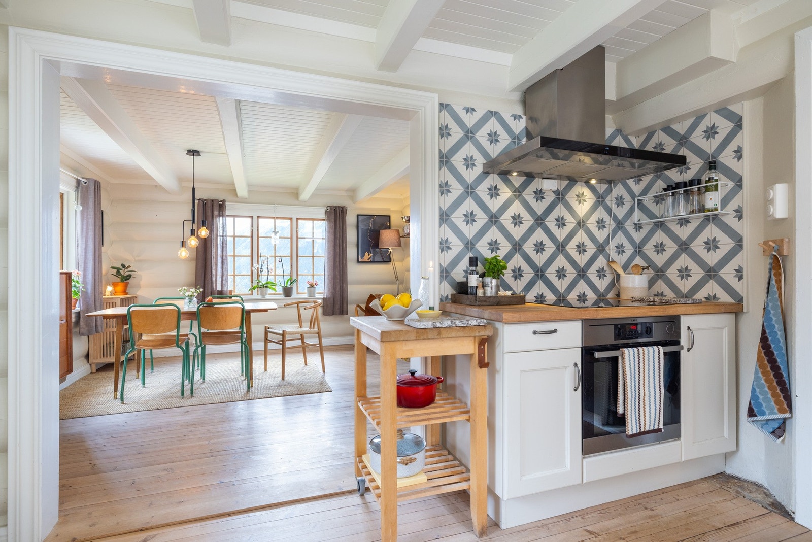 Flotte historiske fliser over komfyren Galleribilde