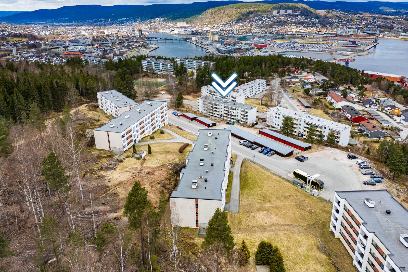 Leiligheten har en god internbeliggenhet i Tors vei. Galleribilde