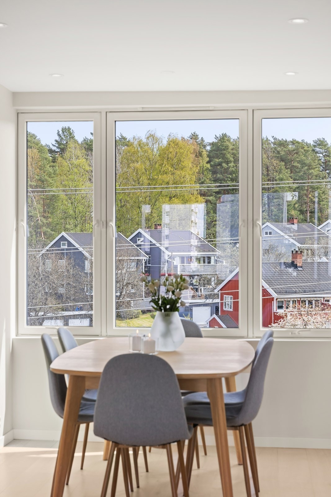 Vinduer er fra 2016 Galleribilde