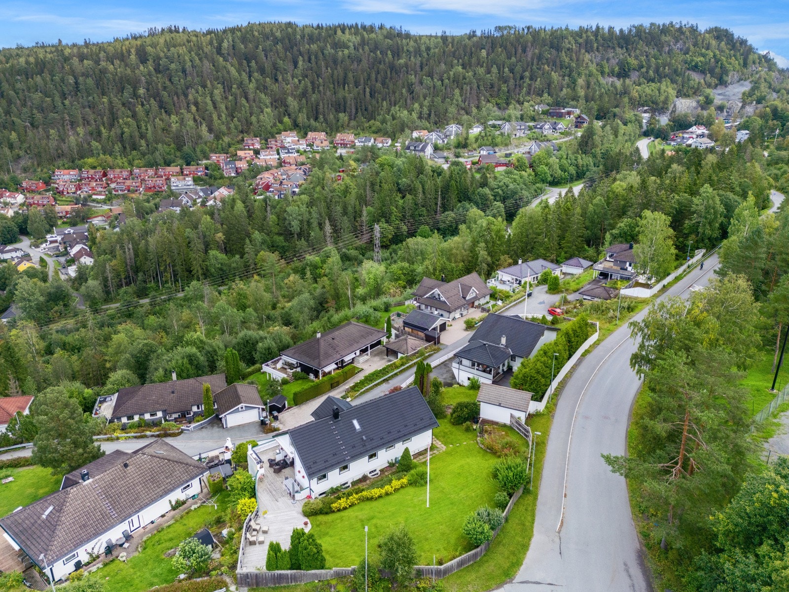 Fra egen tomt er det kun en halvtimes gange til Kolsåstoppen. Galleribilde