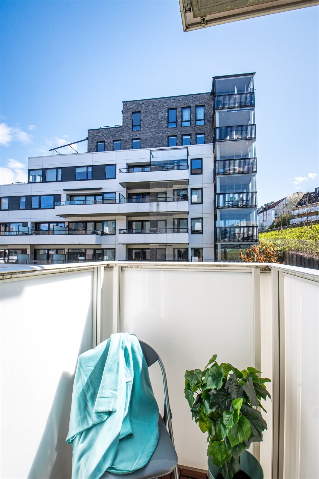 Balkongen er vendt mot sydøst Galleribilde