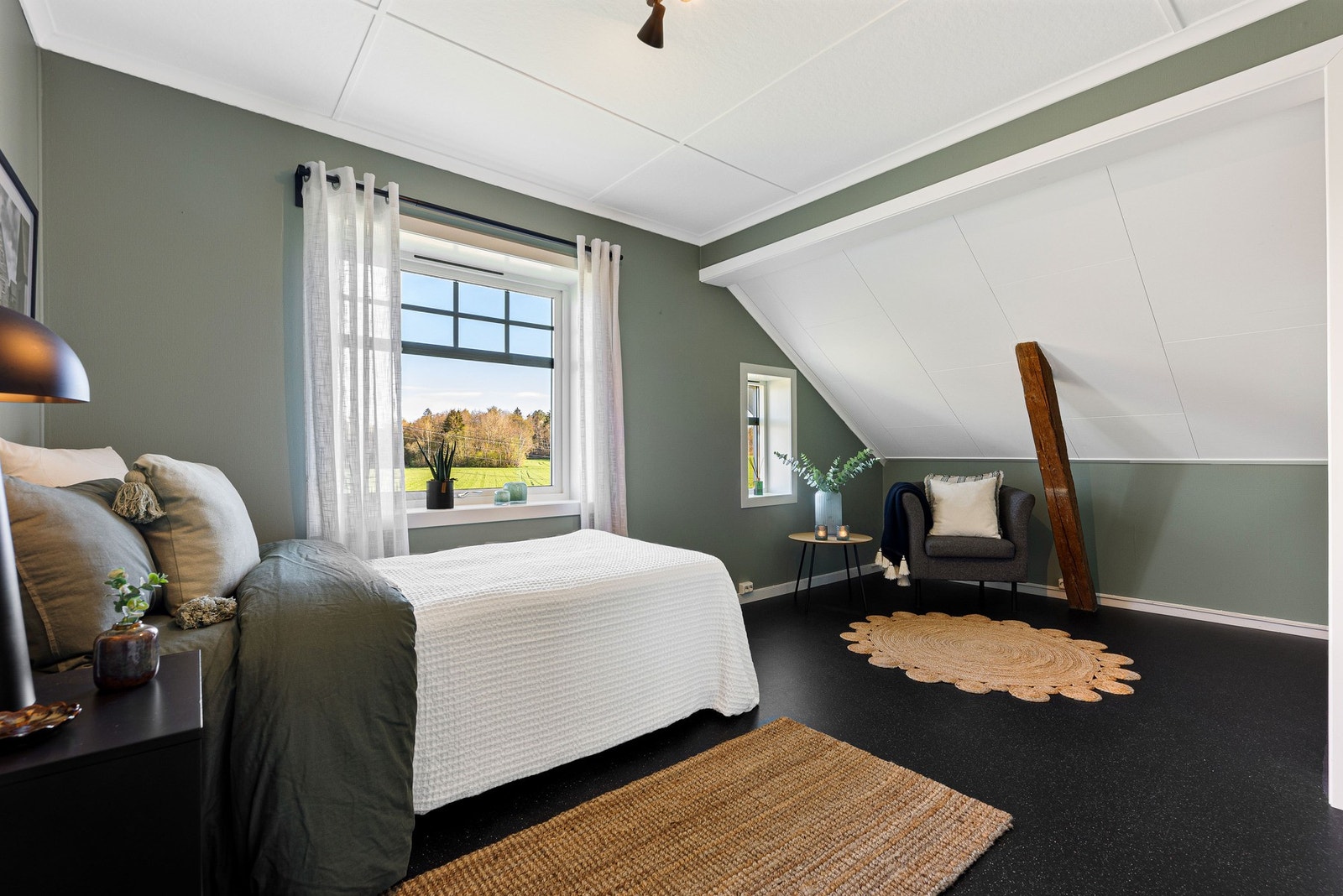 Soverom. Galleribilde