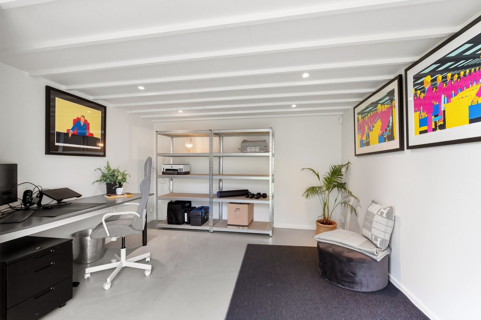 Det er strøm i boden. Galleribilde