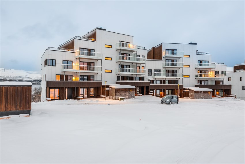 Delikat leilighet med vestvendt veranda og fantastisk utsikt!