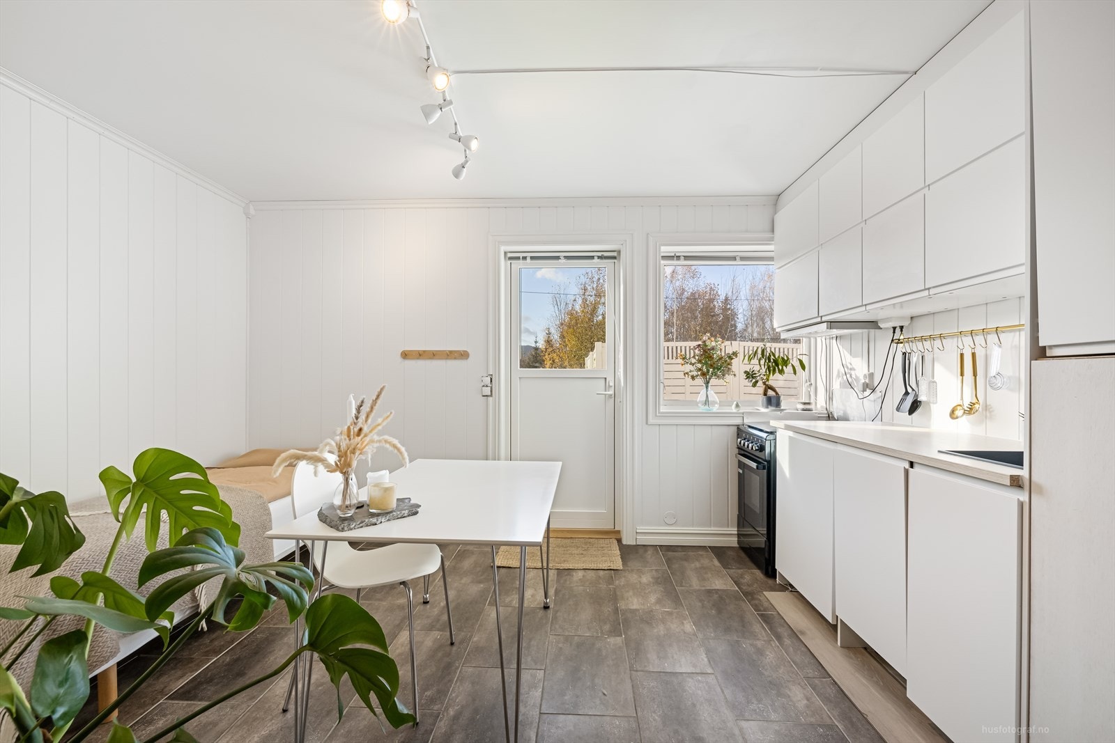 Del av bolig som er delt av. Galleribilde