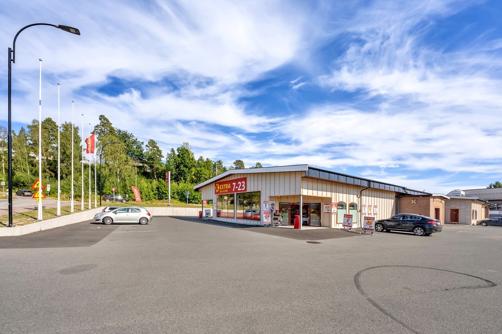 Nærmeste matbutikk. Galleribilde