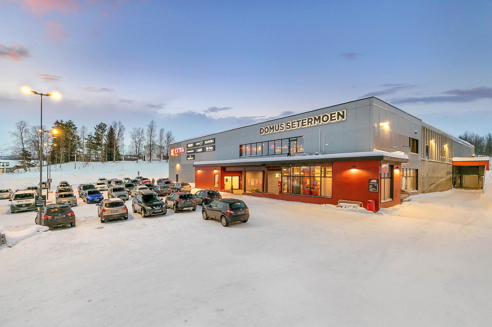 Kort vei til Domus senter.