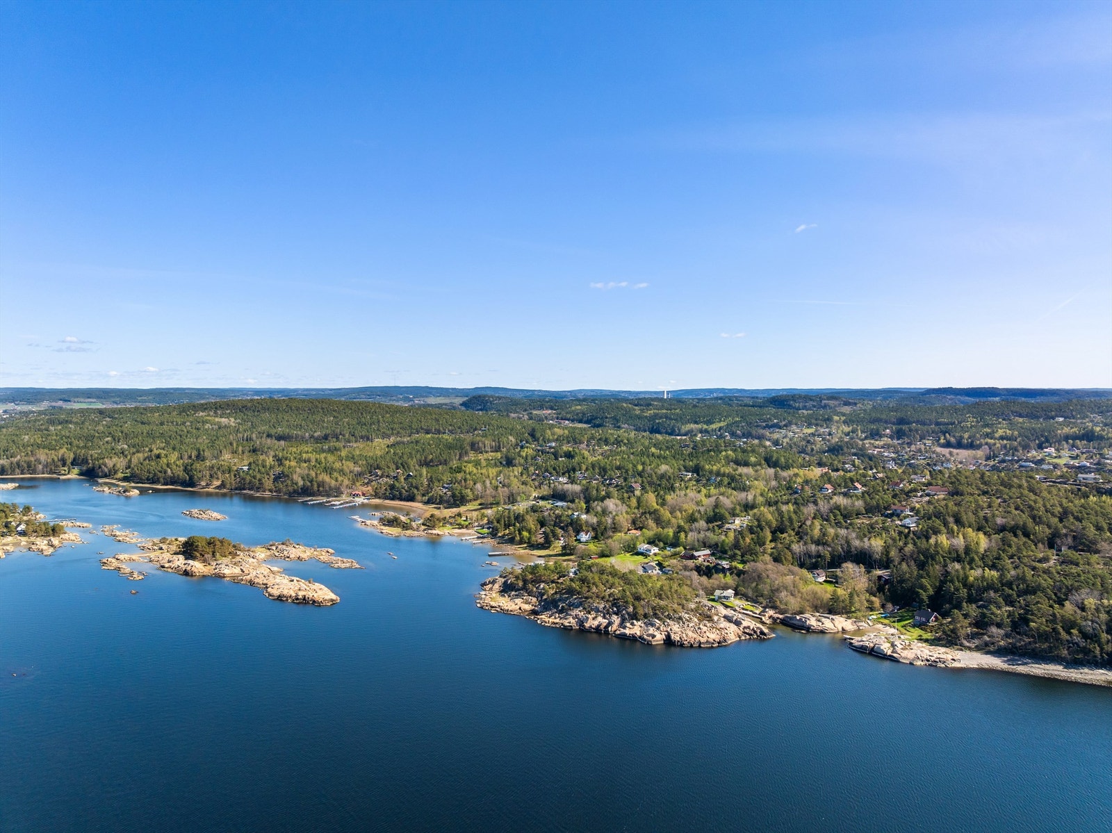 Turmuligheter på land er det også mange av, blant annet på Kyststien som passerer rett i nærheten. Galleribilde