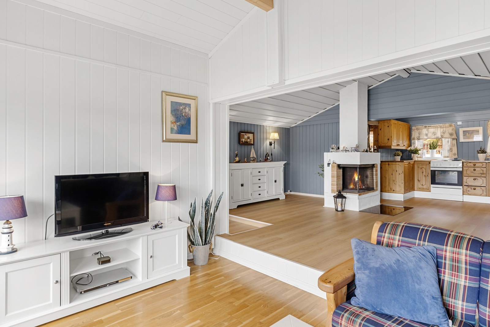 Fine muligheter til å innrede i ulike møbelsoner Galleribilde