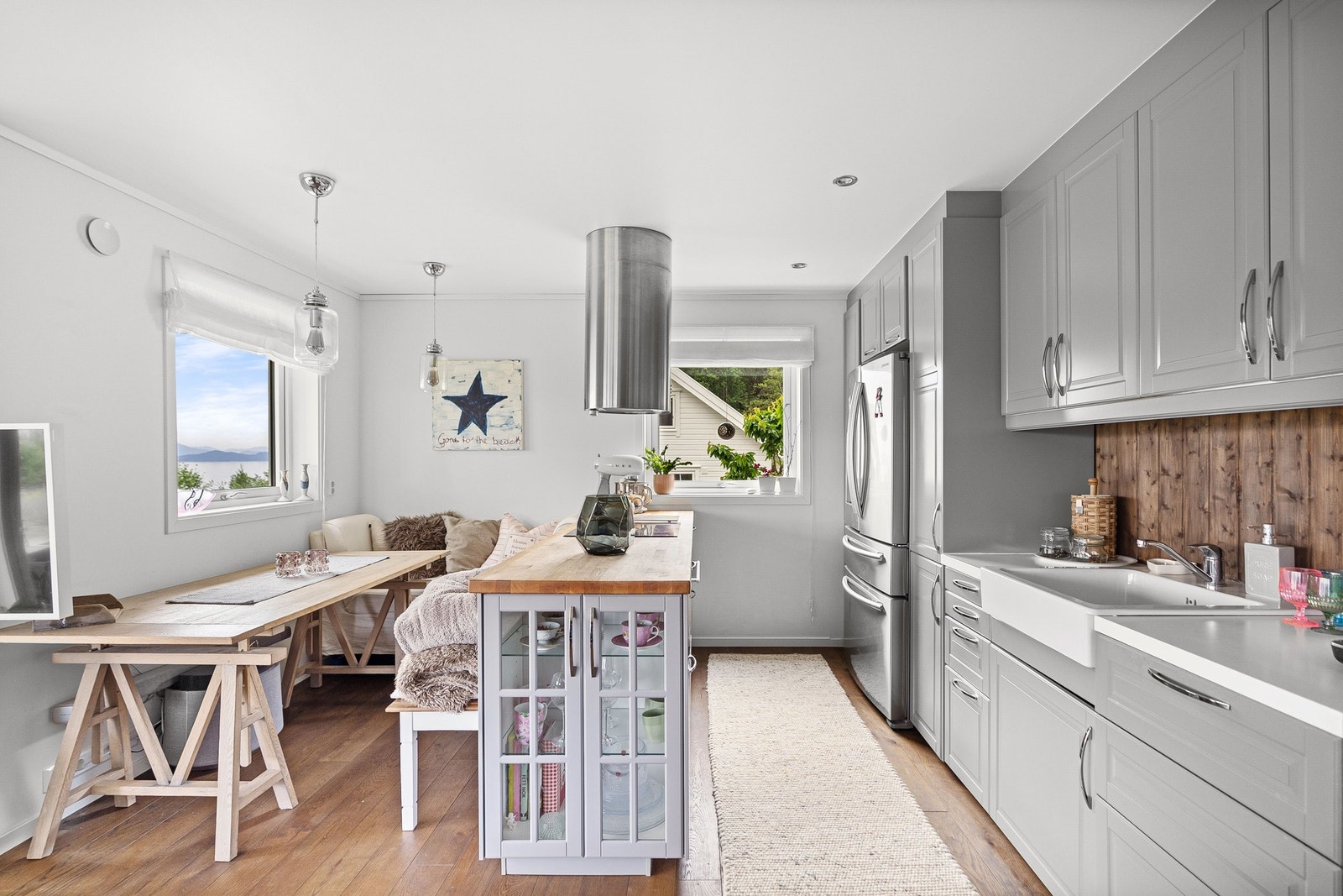 Kjøkken og spiseplass Galleribilde