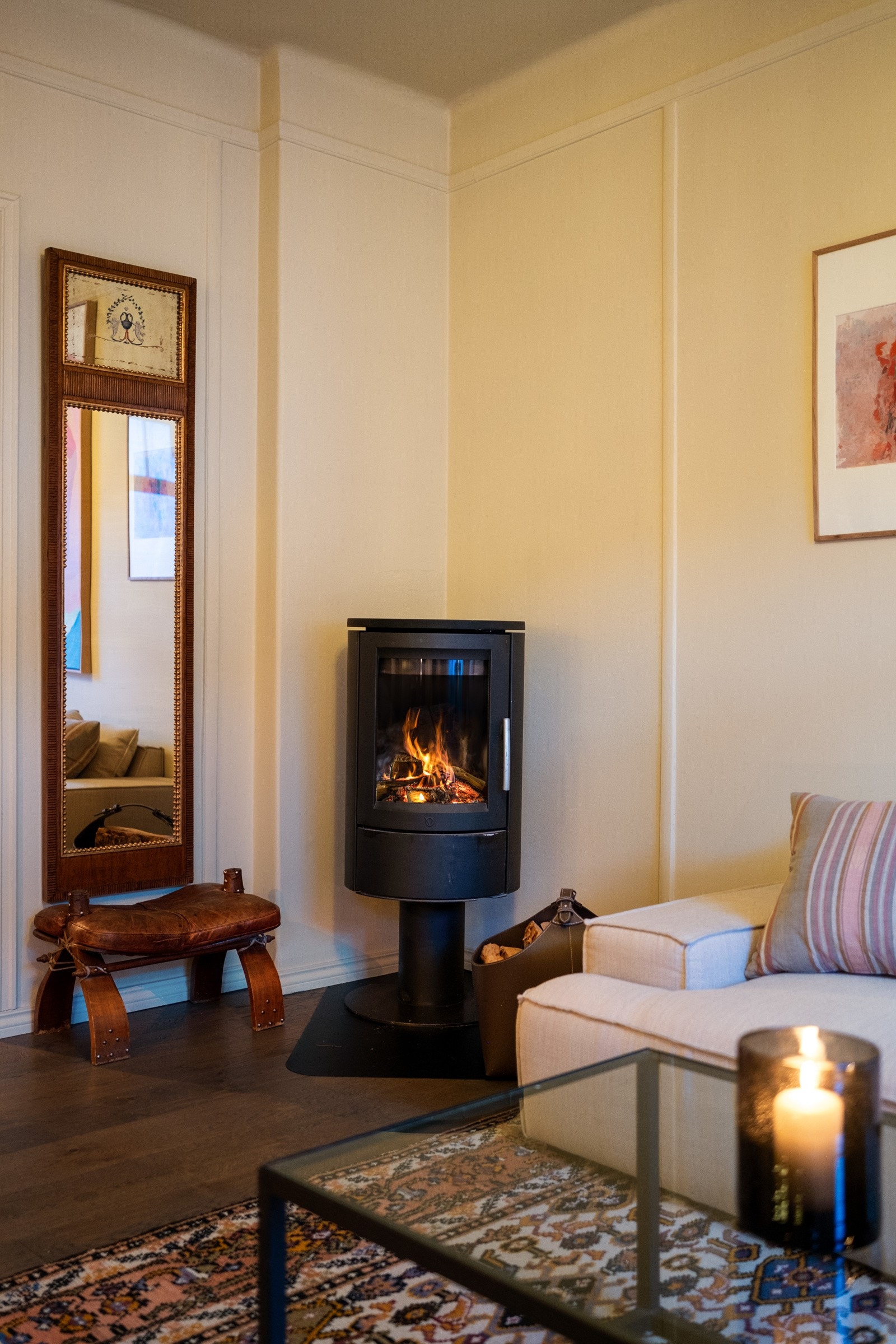 Den lekre peisovnen kompletterer stemningen på de kalde dagene. Galleribilde