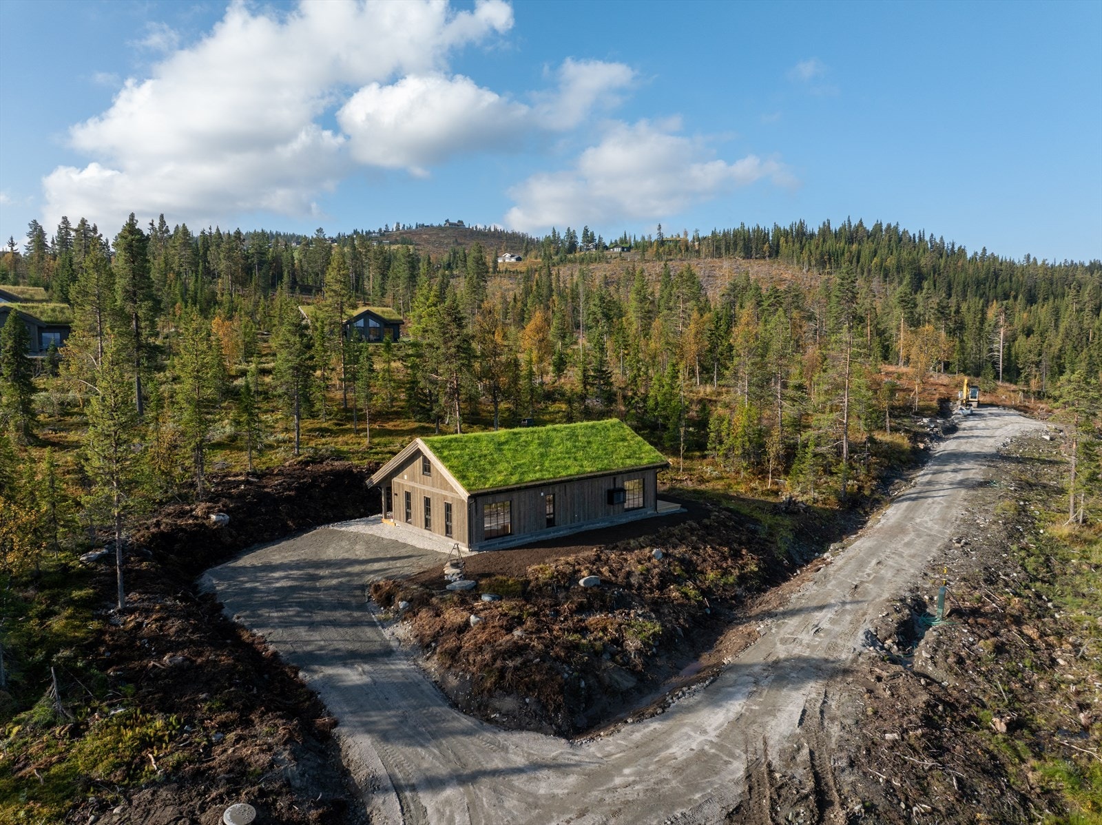 Området har et seterlandskap med spredt hyttebebyggelse og uten gjennomtrafikk. Galleribilde