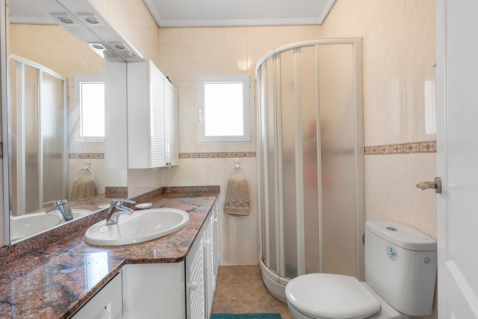 Image 10 Galleribilde