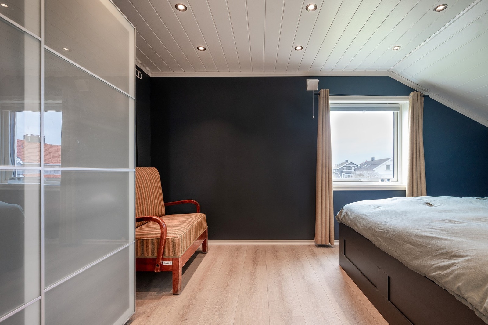 Dette rommet benyttes i dag som hovedsoverom. Galleribilde