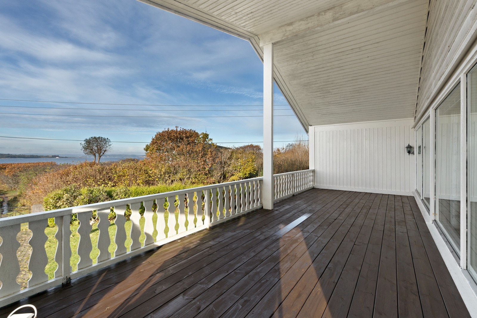 Hyggelig overbygget veranda Galleribilde