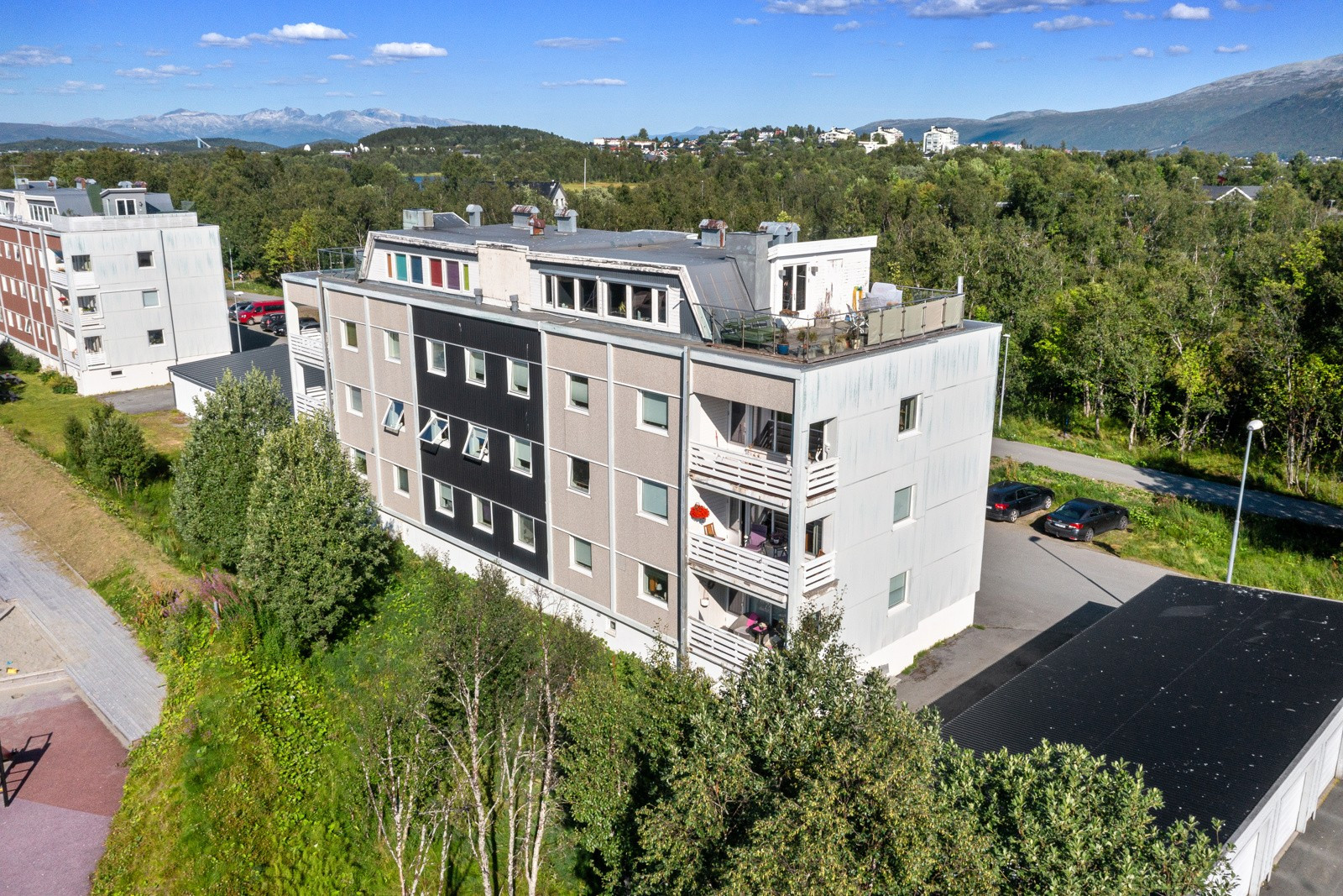 Fasadebilde av leilighetsbygget