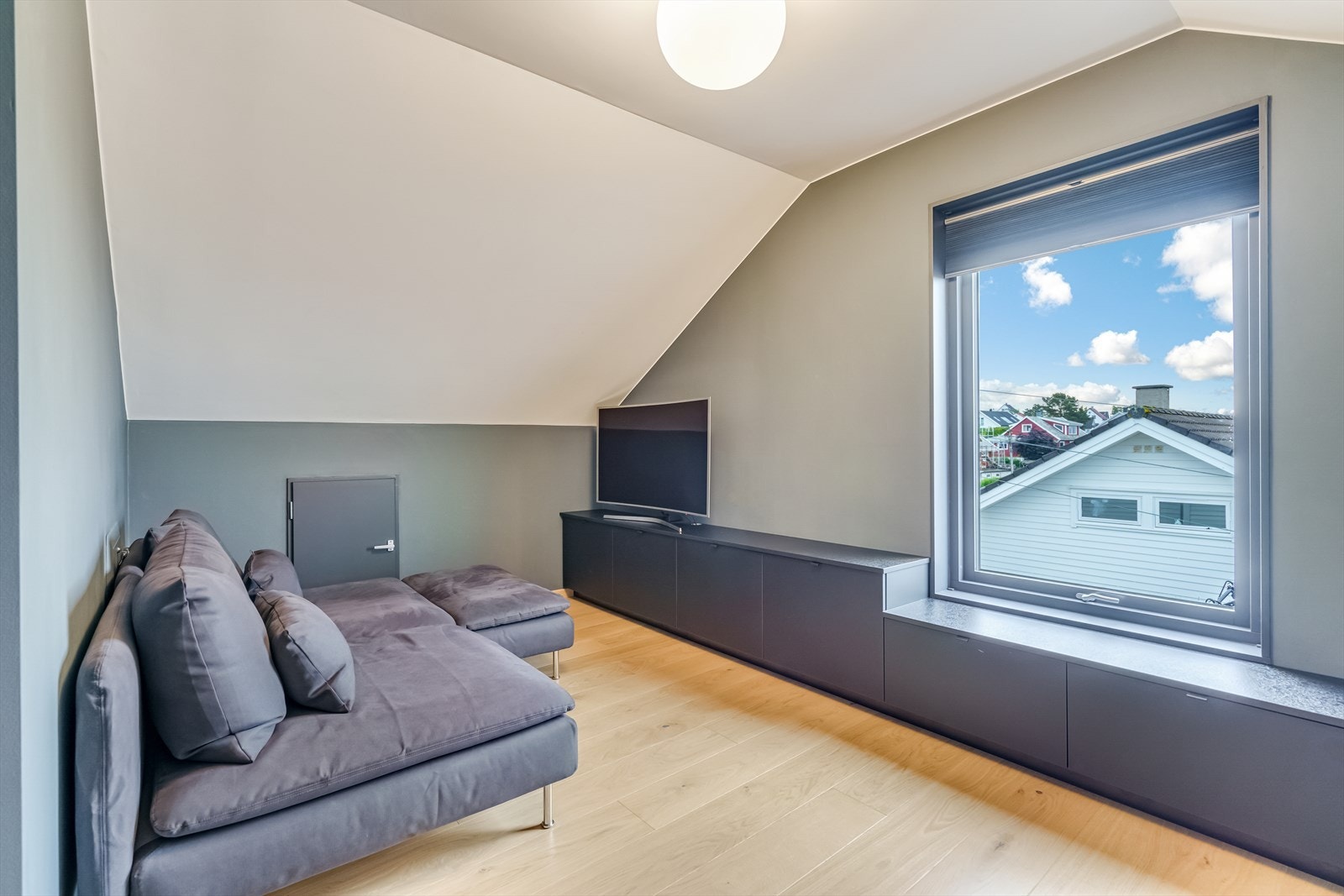 Stort dobbelt soverom loft. Galleribilde