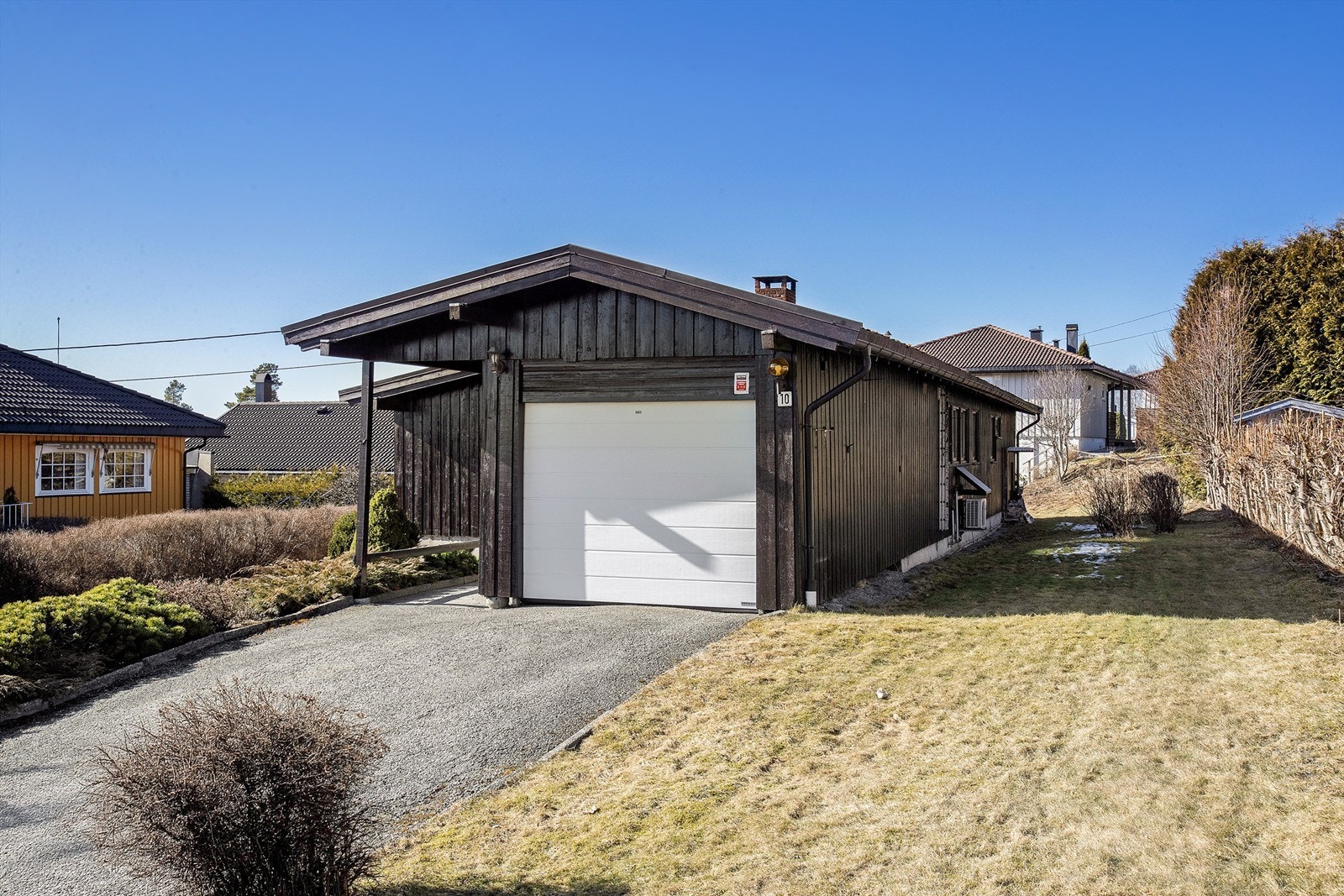 Parkering i garasje, samt på egen gårdsplass Galleribilde