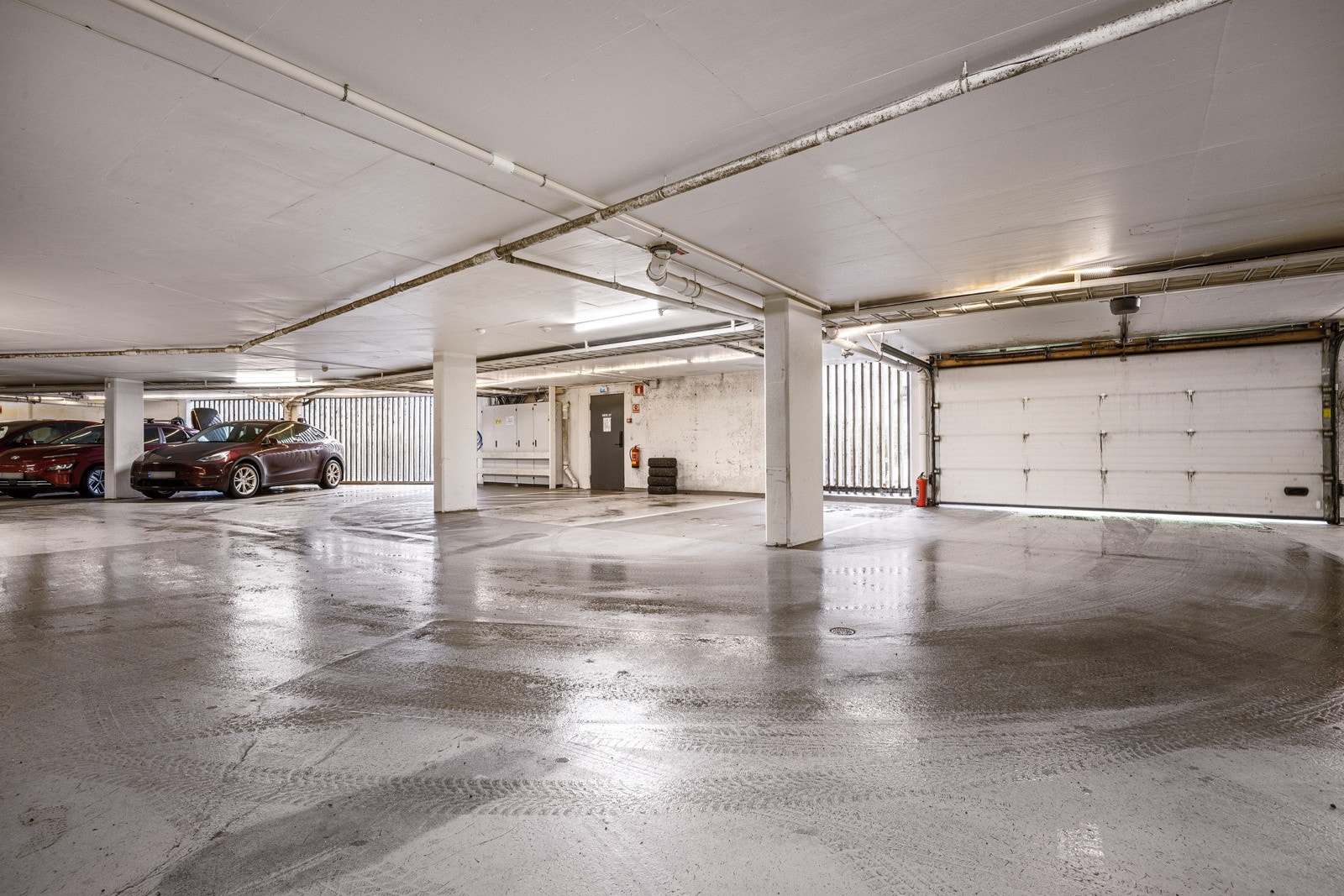 I tillegg medfølger plass nr 62. Denne er av god størrelse rett ved inngangsporten Galleribilde