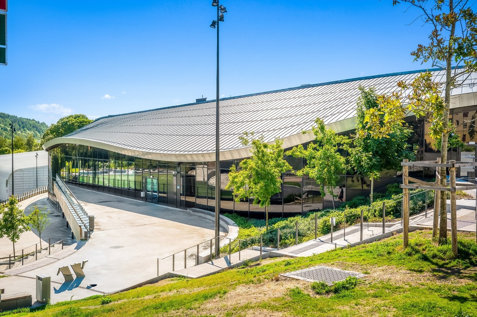 Nye Jordal Amfi er ikke mange minutters gange fra boligen. Galleribilde