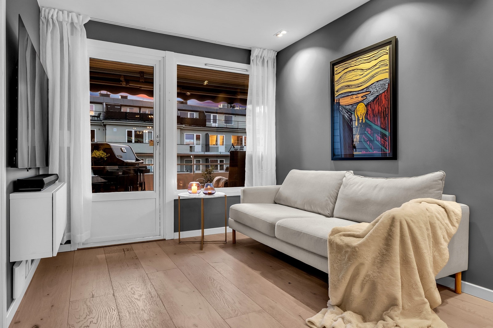 Kveldsstemning i stuen Galleribilde