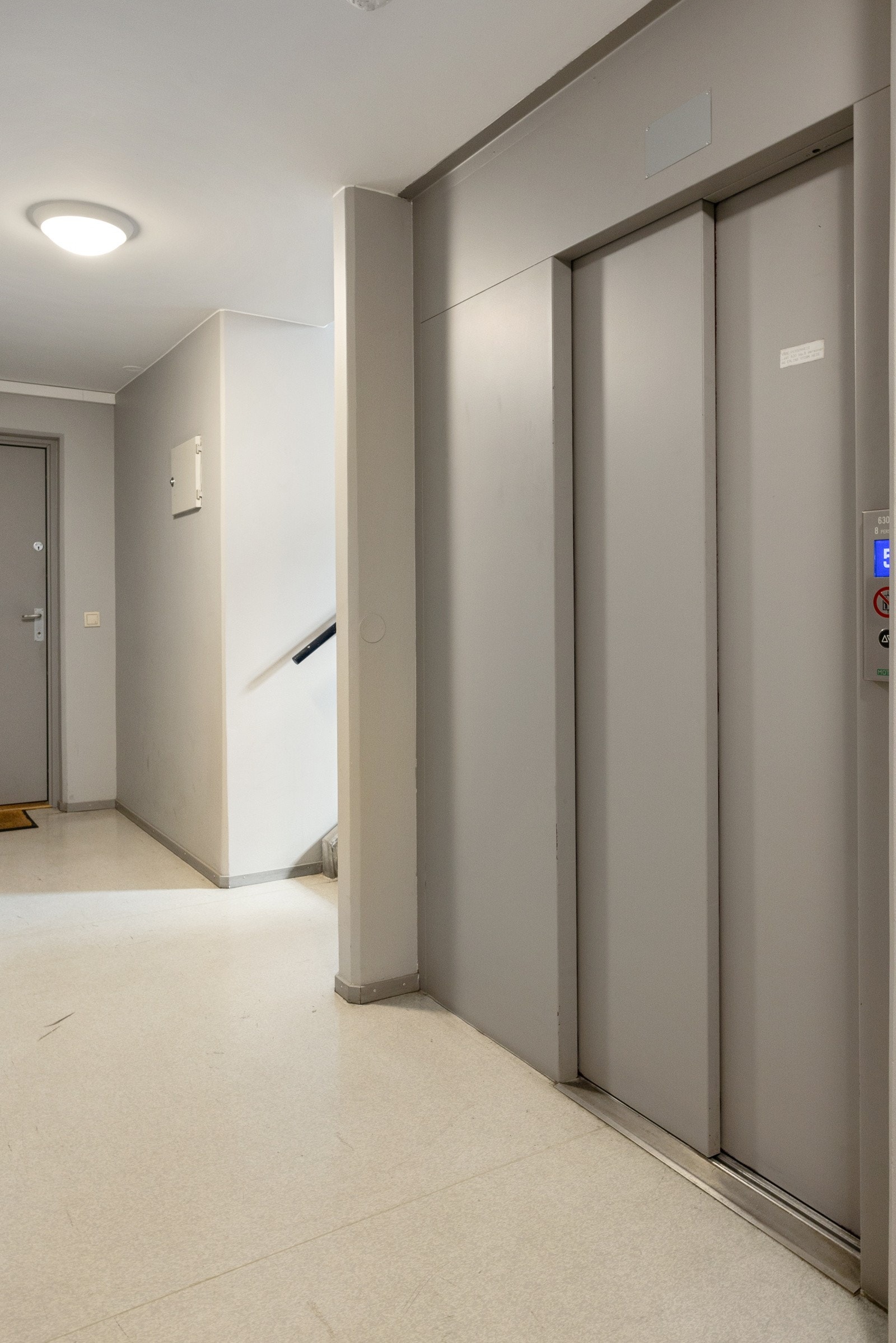 Enkel adkosmt via heis til alle plan. Galleribilde