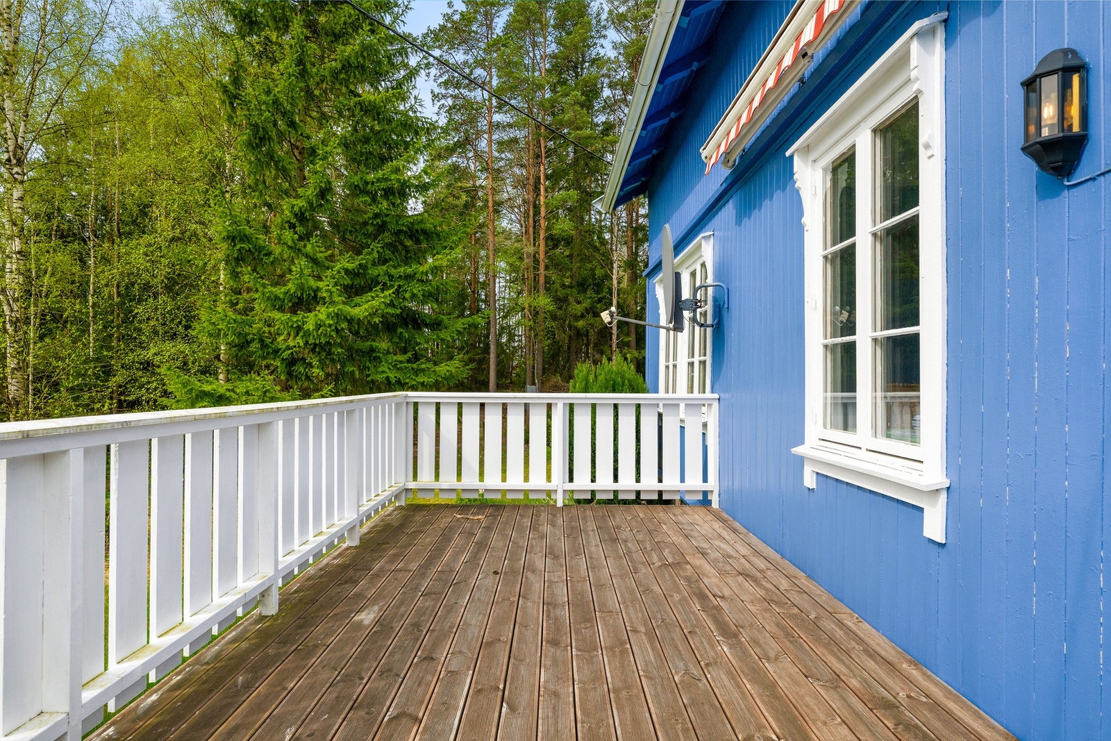 Her er det god plass til utemøblement. Galleribilde