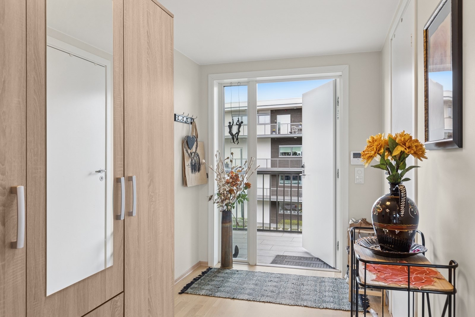 Entré, med varmekabler. Galleribilde