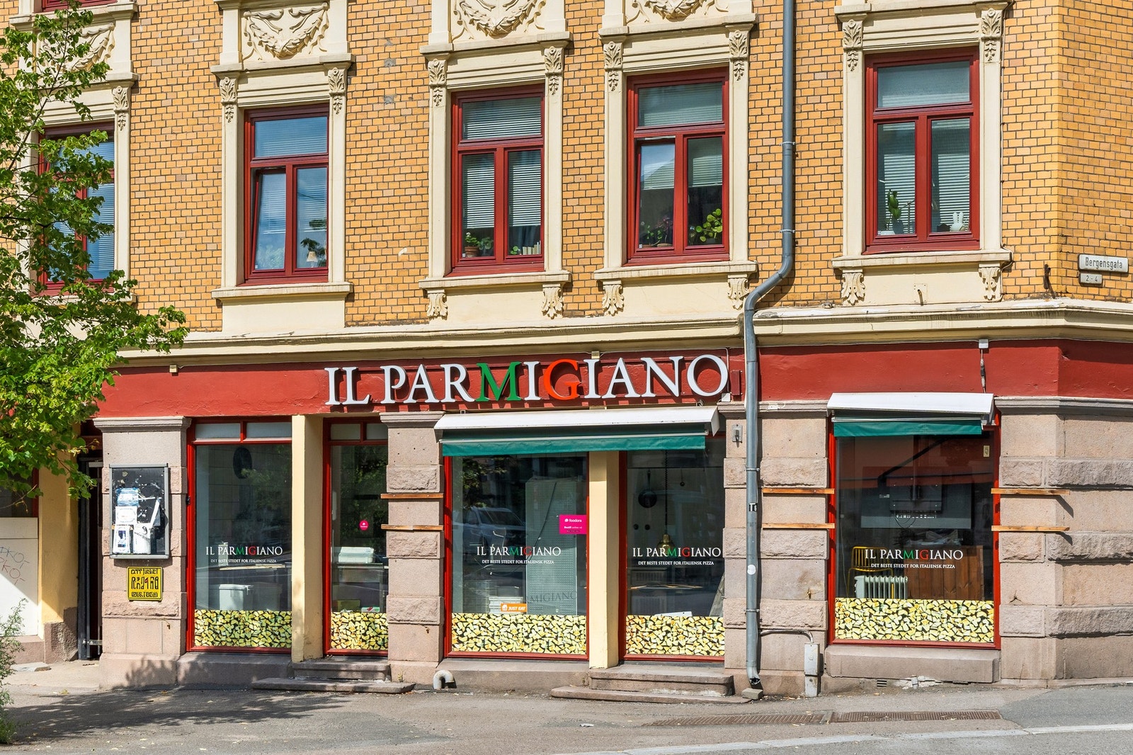 Det er kort vei til flere populære spisesteder. Galleribilde