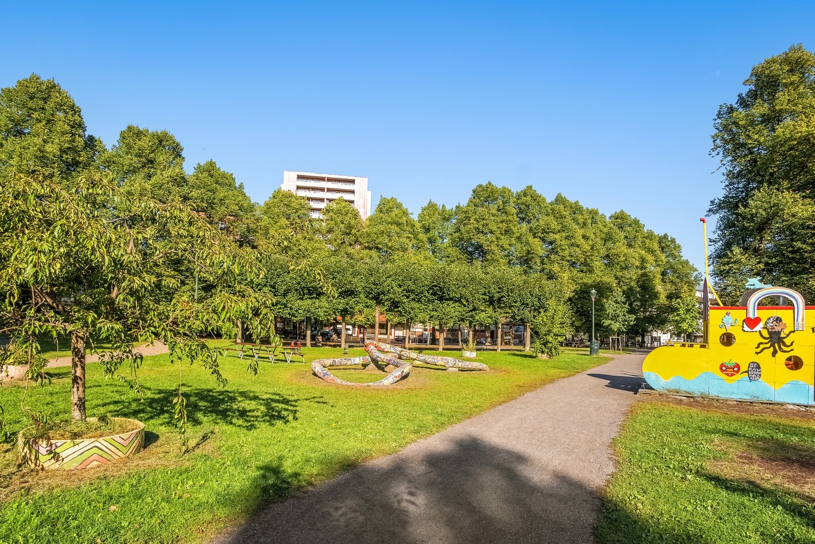 Det finnes mange flotte parker i nærheten. Galleribilde