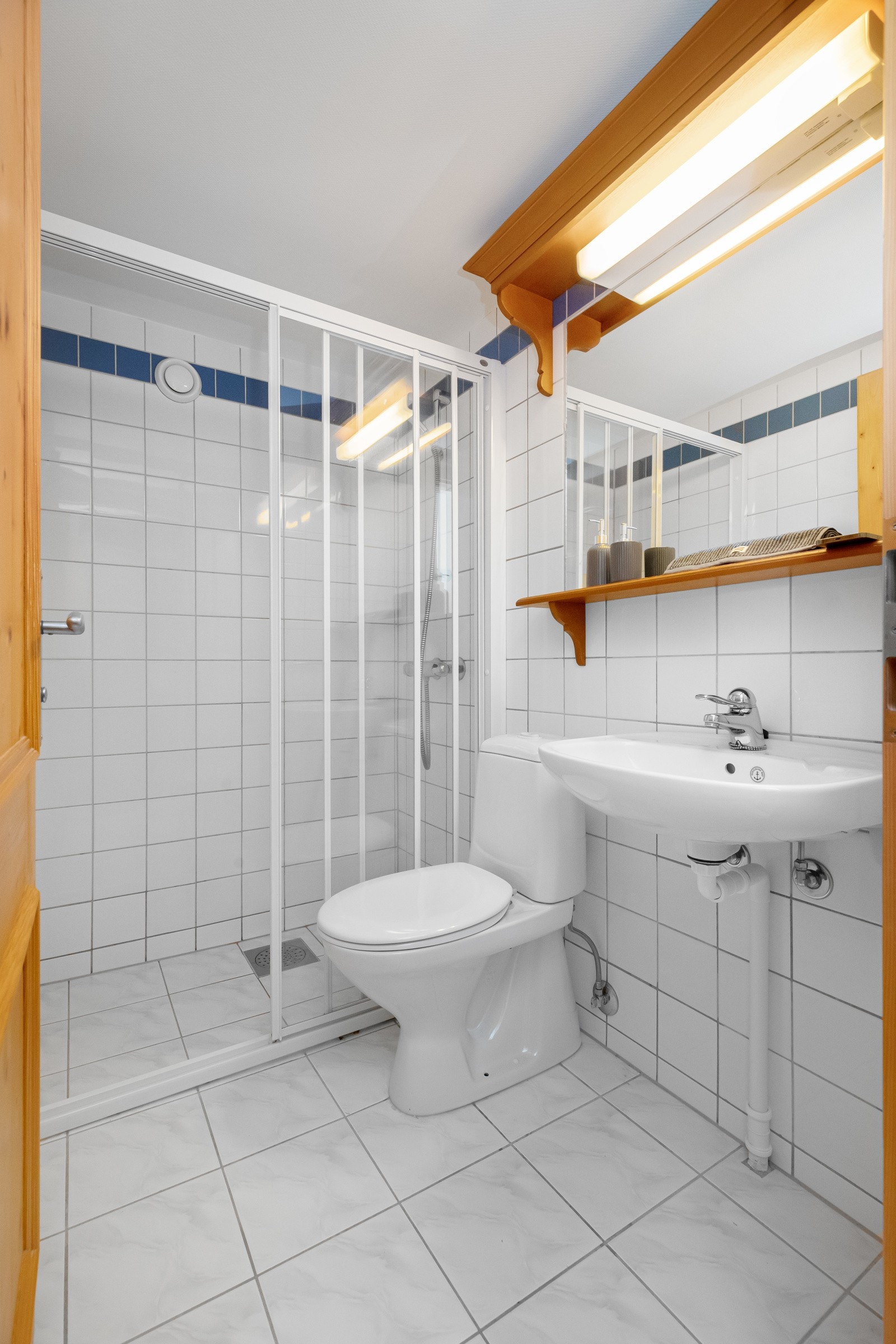 Bad med flere muligheter. Det er påvist avvik, les i salgsoppgave for detaljer Galleribilde