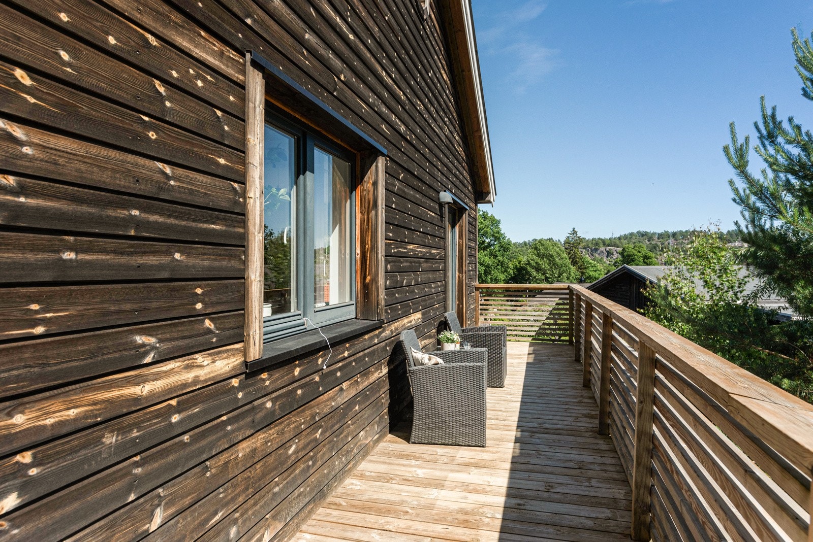 Solfylt og fritt utsyn! Galleribilde