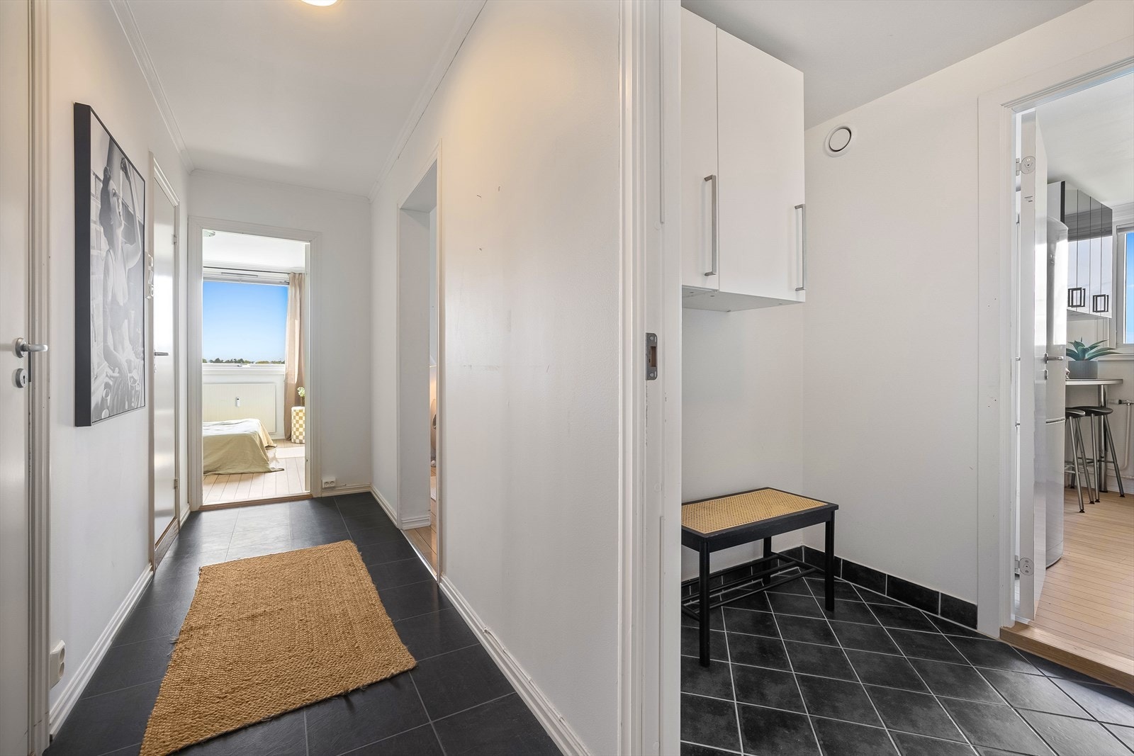 Gangen har en sentral plassering som sikrer god flyt mellom alle rom. Galleribilde