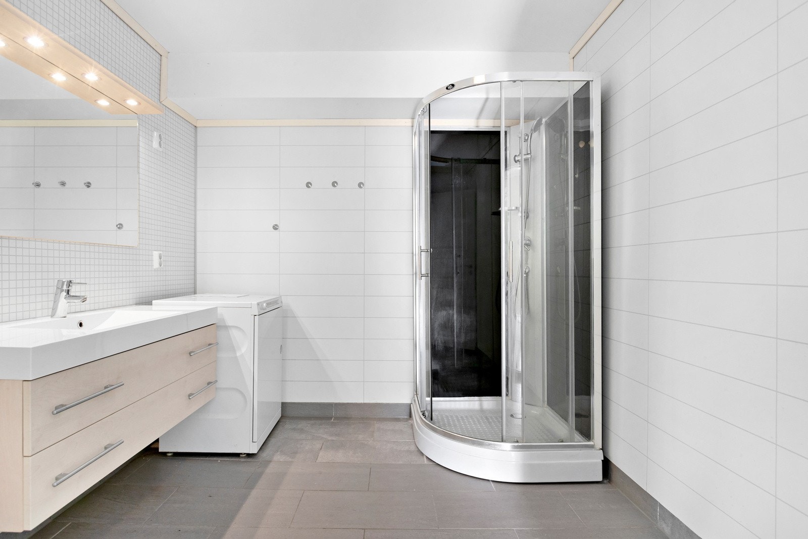 Bad 1 etg Galleribilde