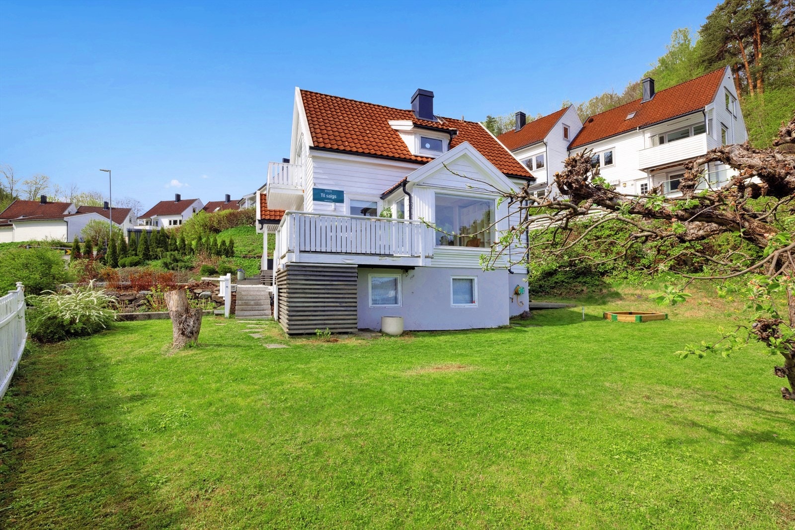 Lagdalen 7 har en av de største tomtene i nabolaget Galleribilde