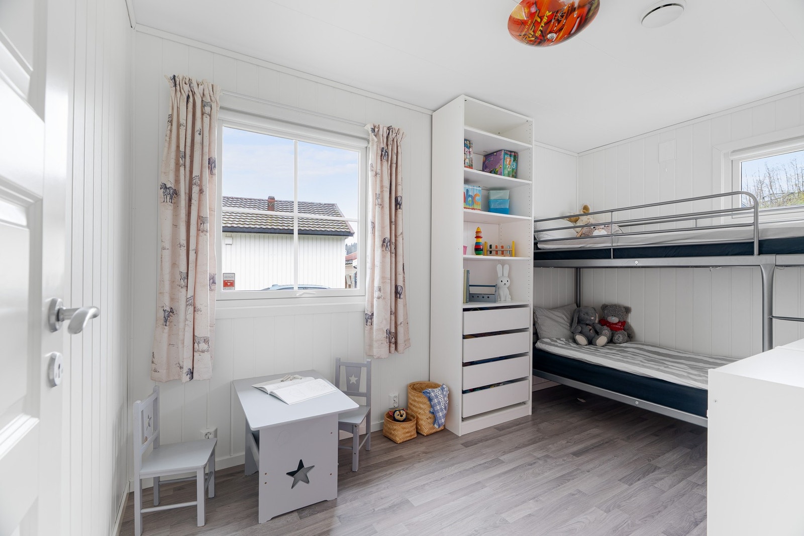 Det tredje soverommet i 1.etg. er på 8,7 kvm. Galleribilde