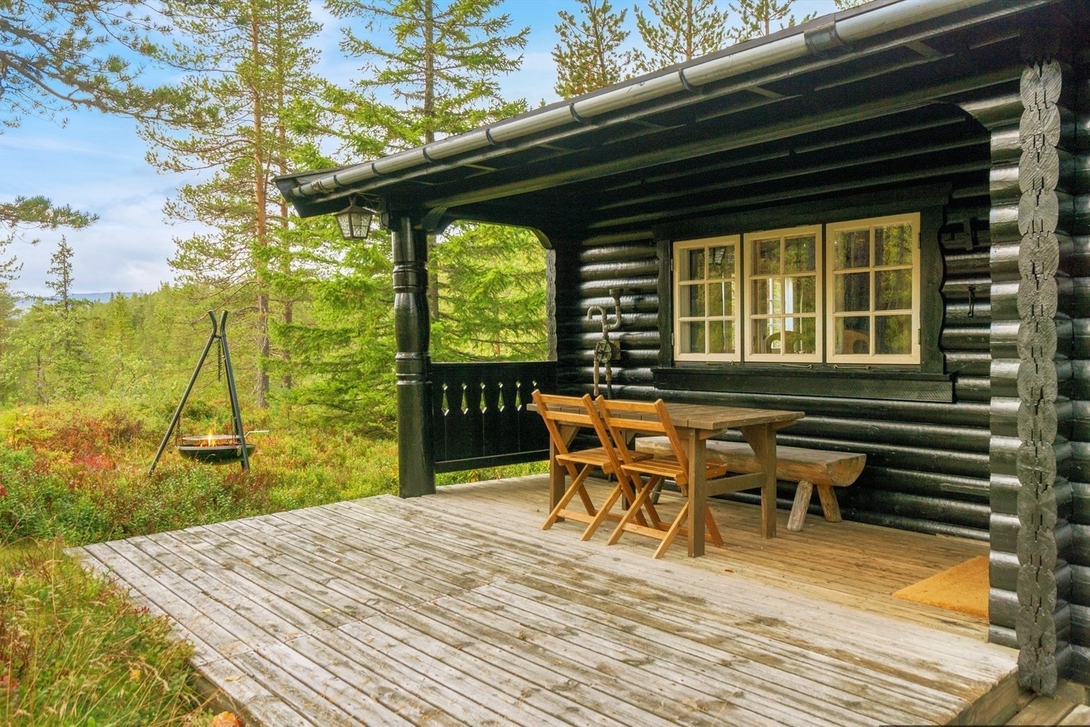 Uteplass både under tak og i friluft Galleribilde