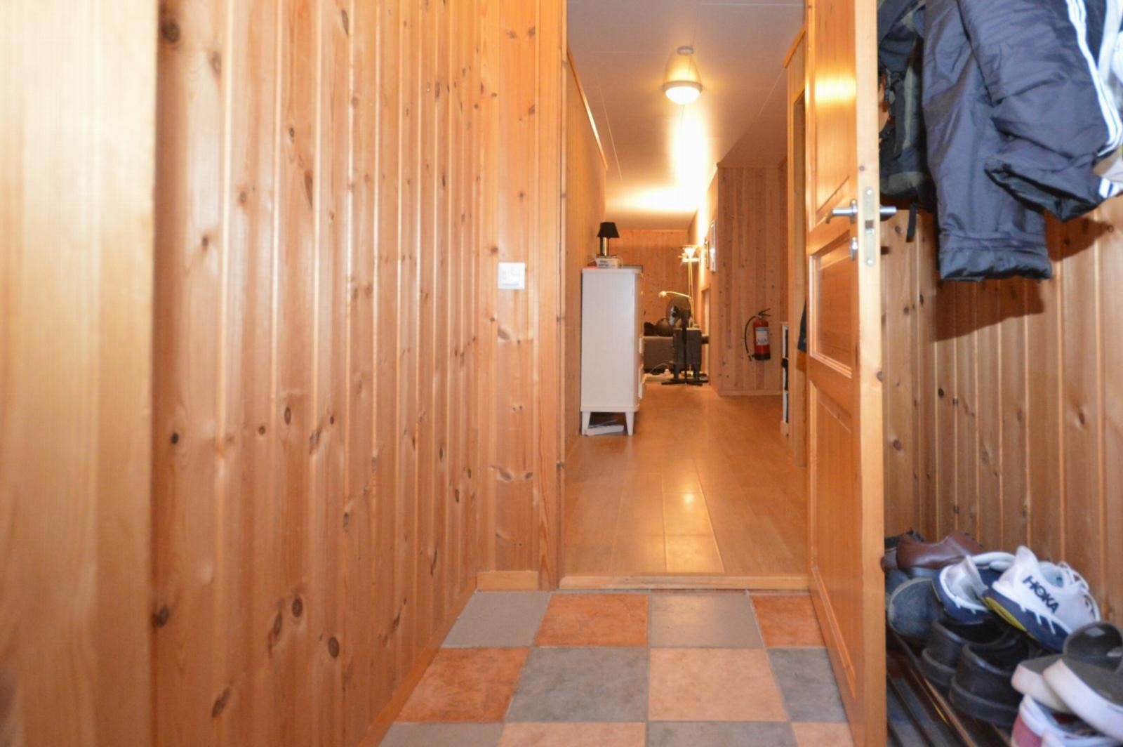 Entre i leiligheten nede Galleribilde