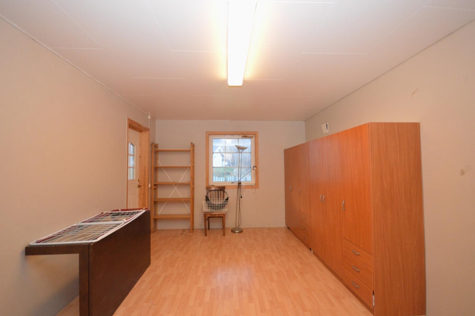 Bod med stor lagringsplass Galleribilde