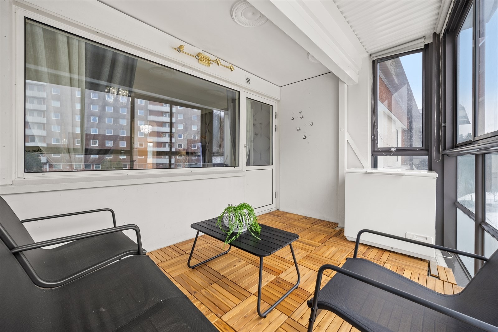 Det er lagt heller på balkonggulvet Galleribilde