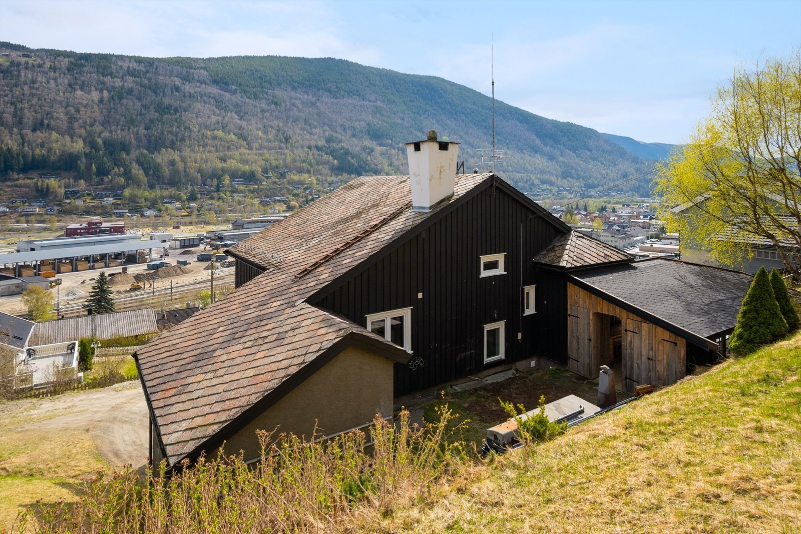 Boligen sett fra baksiden. Galleribilde