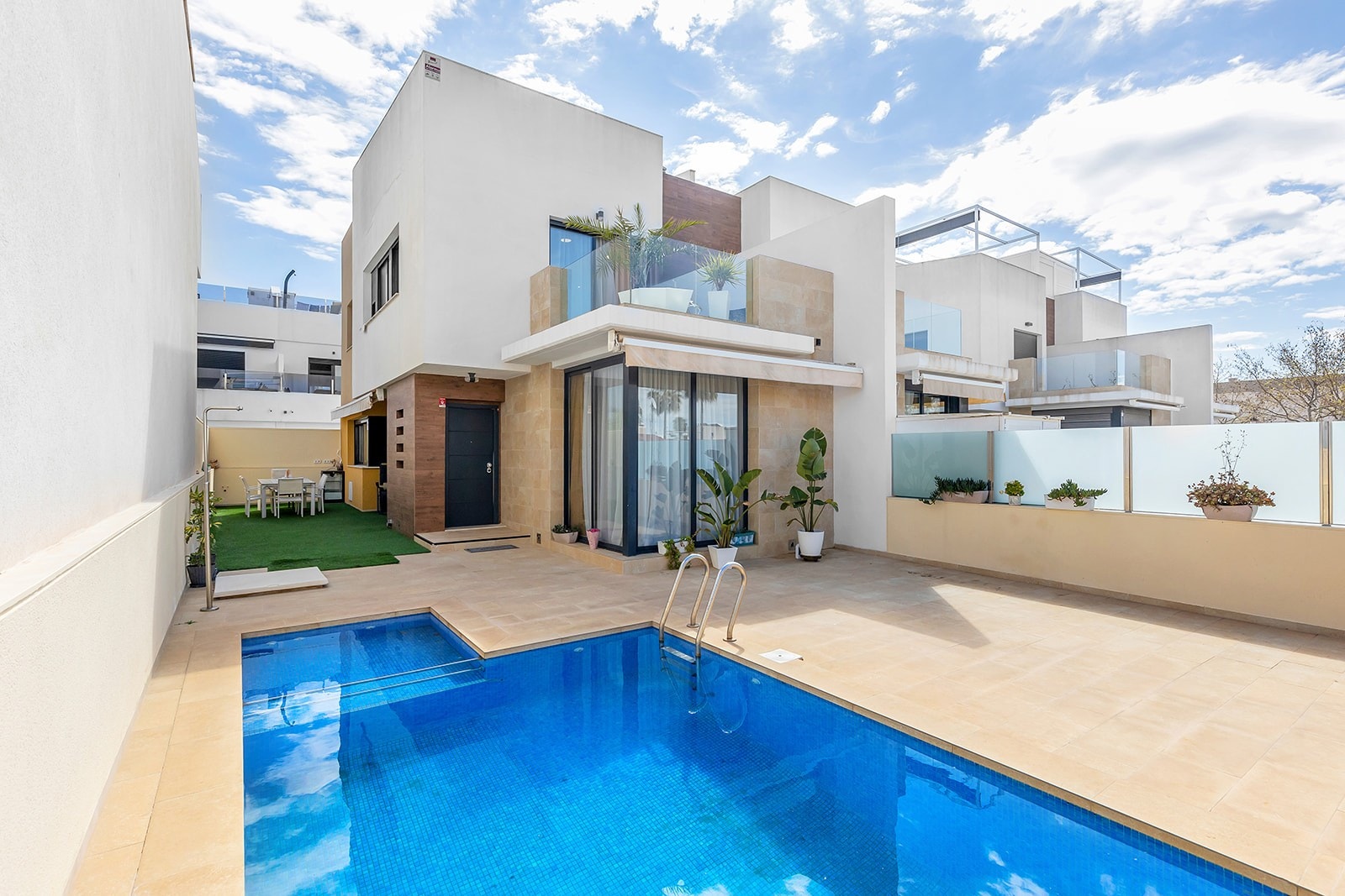 Image 1 Galleribilde