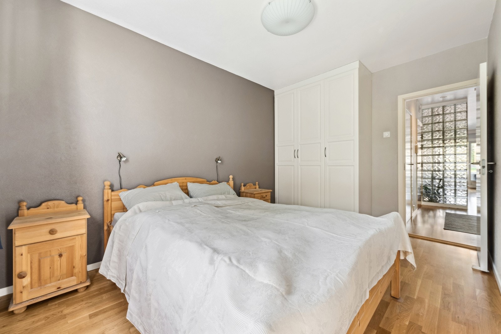 Leiligheten har to gode soverom. Galleribilde