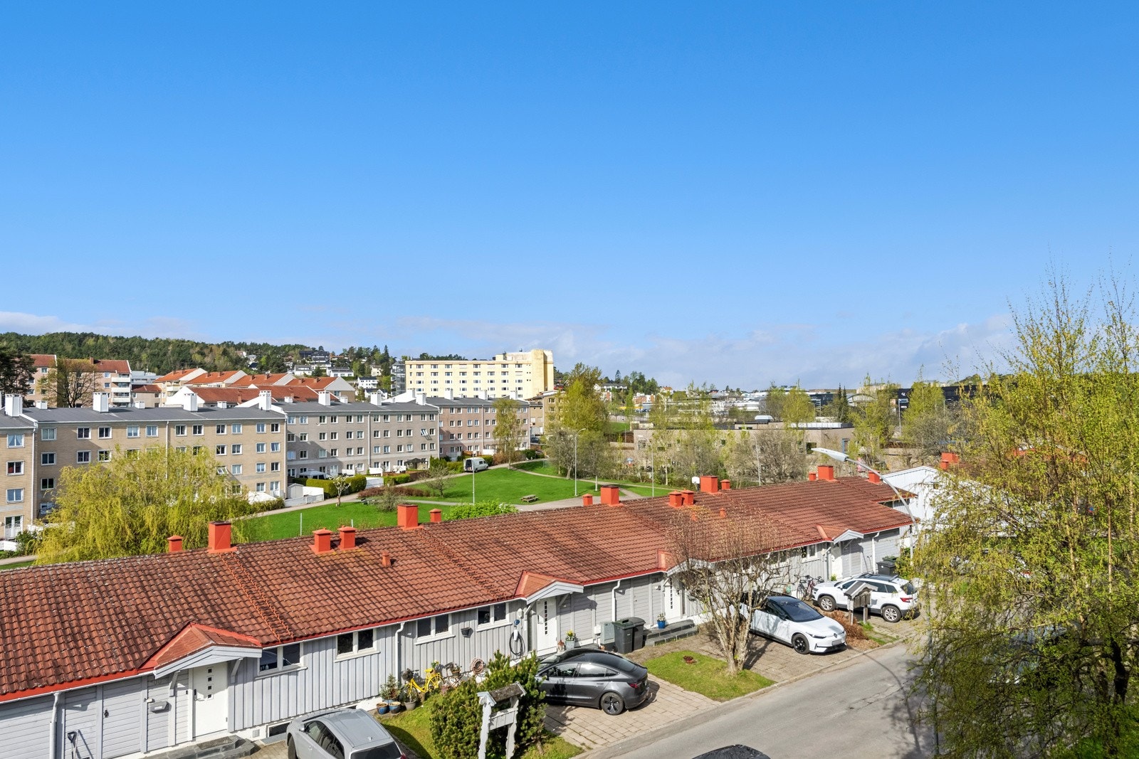 Fin utsikt fra balkongen mot Havredalen. Galleribilde