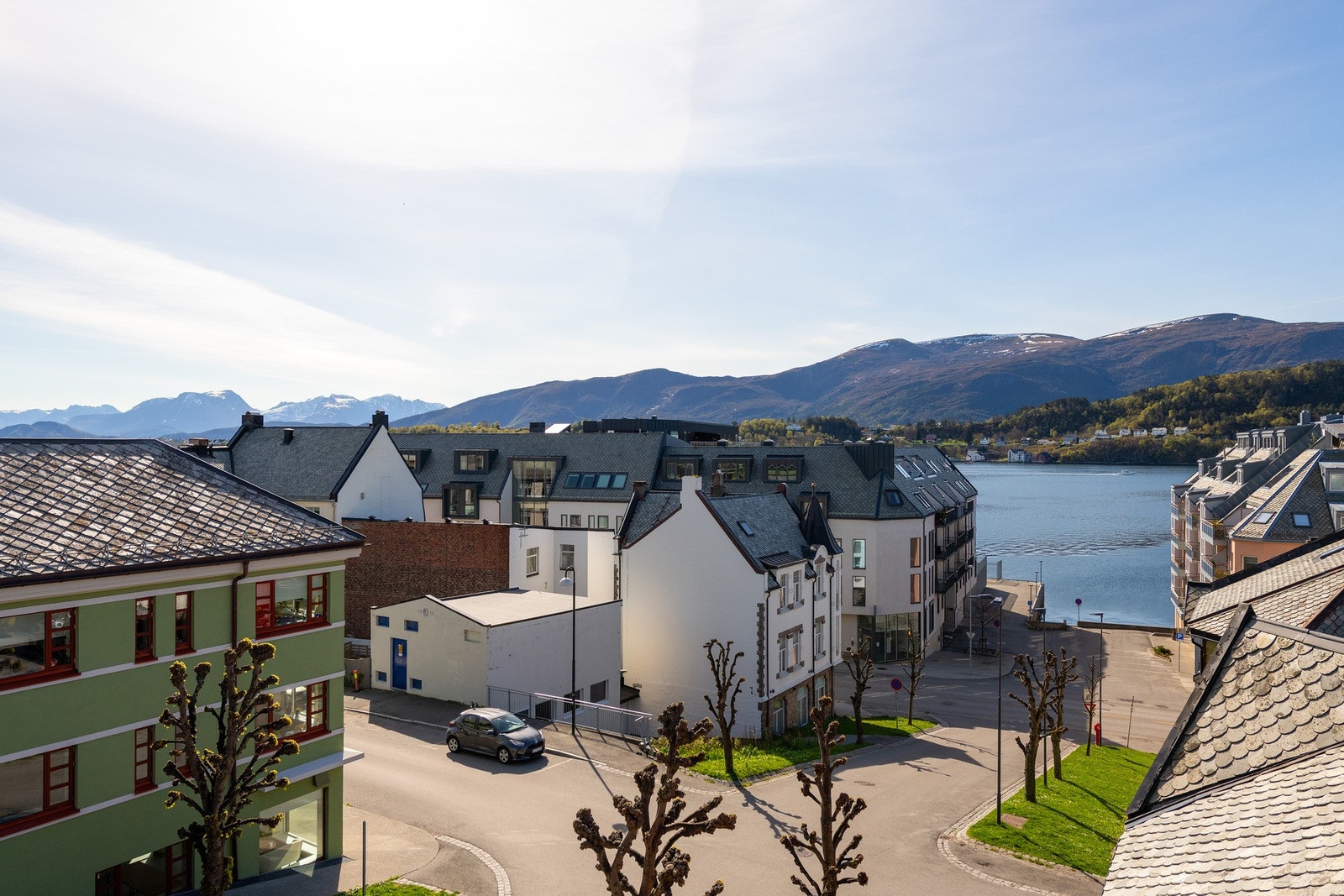 Flott utsikt. Galleribilde