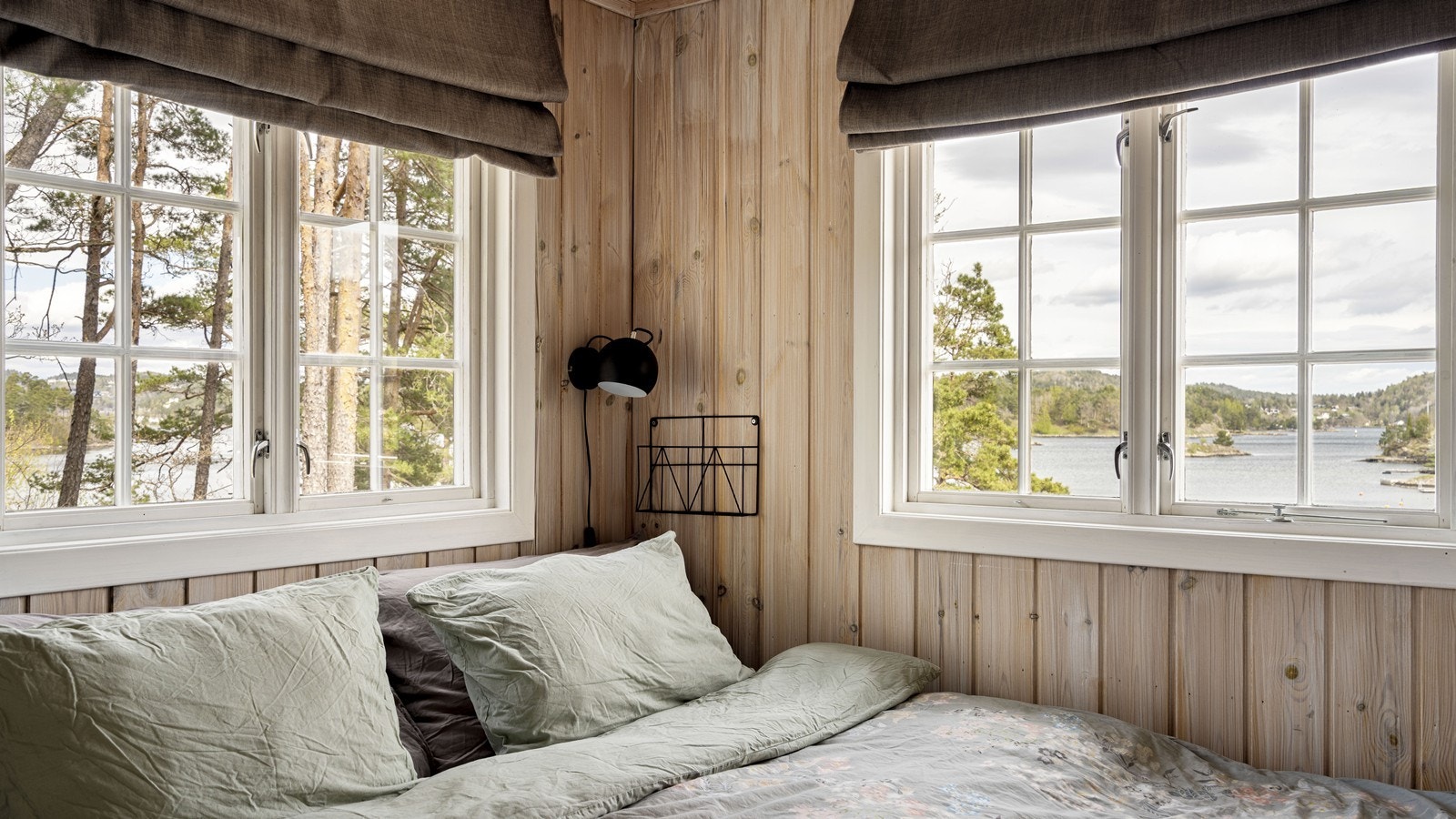 Med utsikt fra alle vinduer Galleribilde